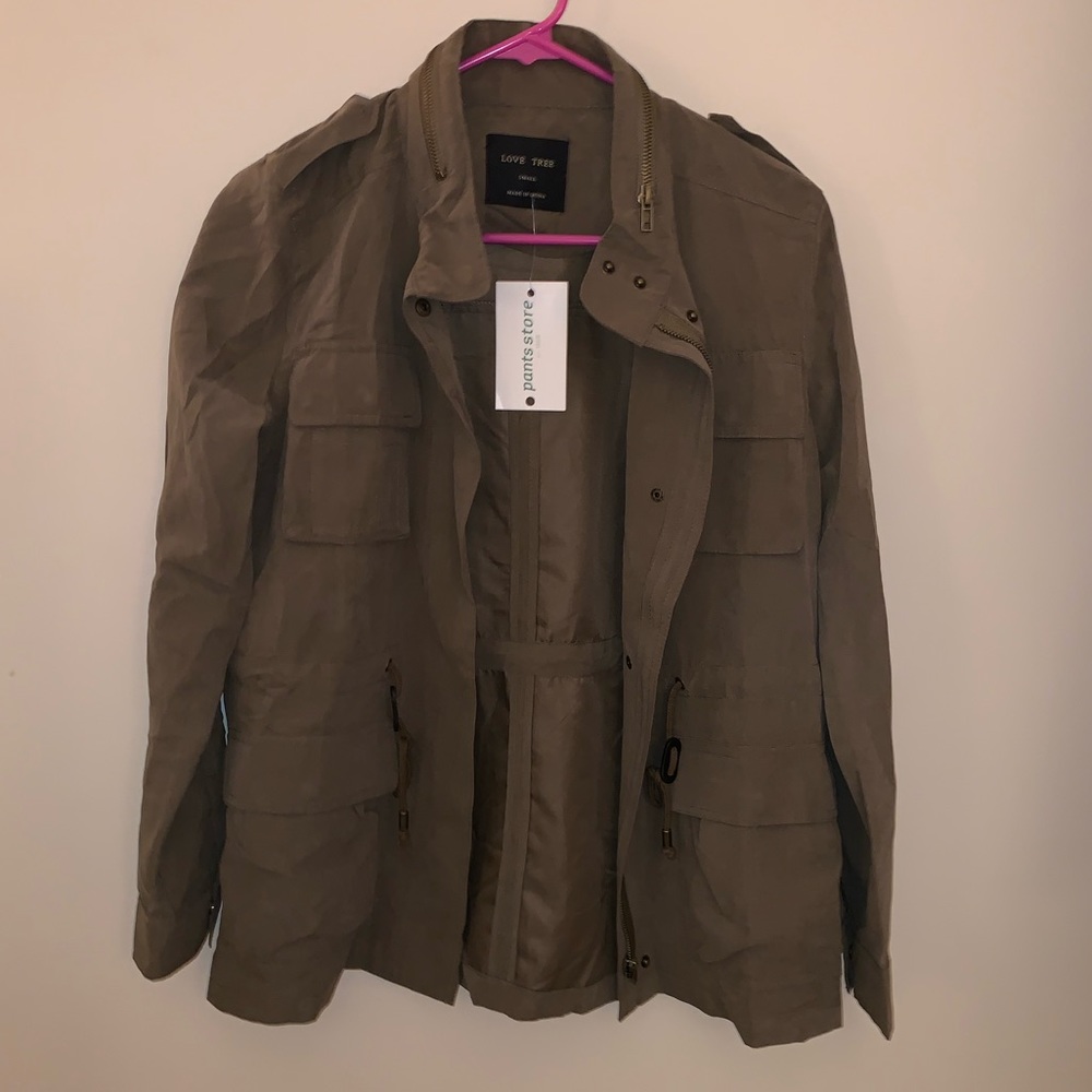 ✨NEW✨ olive green cargo jacket